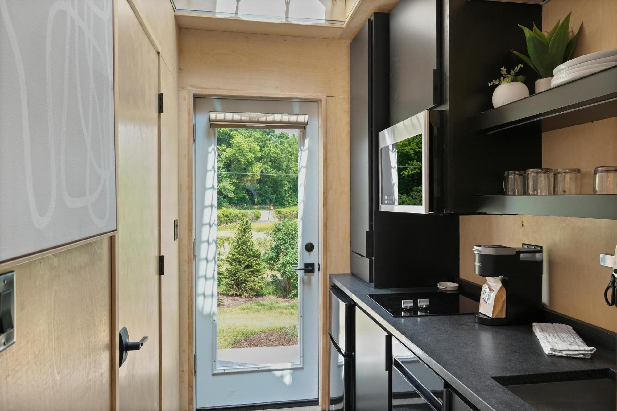 Villa Bunkies- The Hold Ottawa Exterior foto